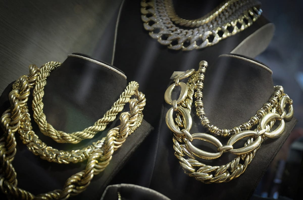 黄金1983年以来最大跌幅，白银史上最惨痛一天