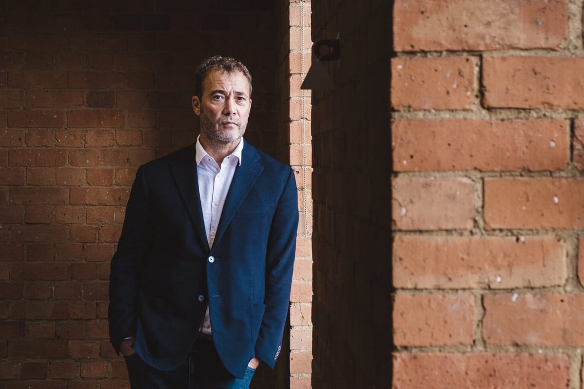 华盛顿邮报首席执行官威尔·刘易斯在动荡任期后离职