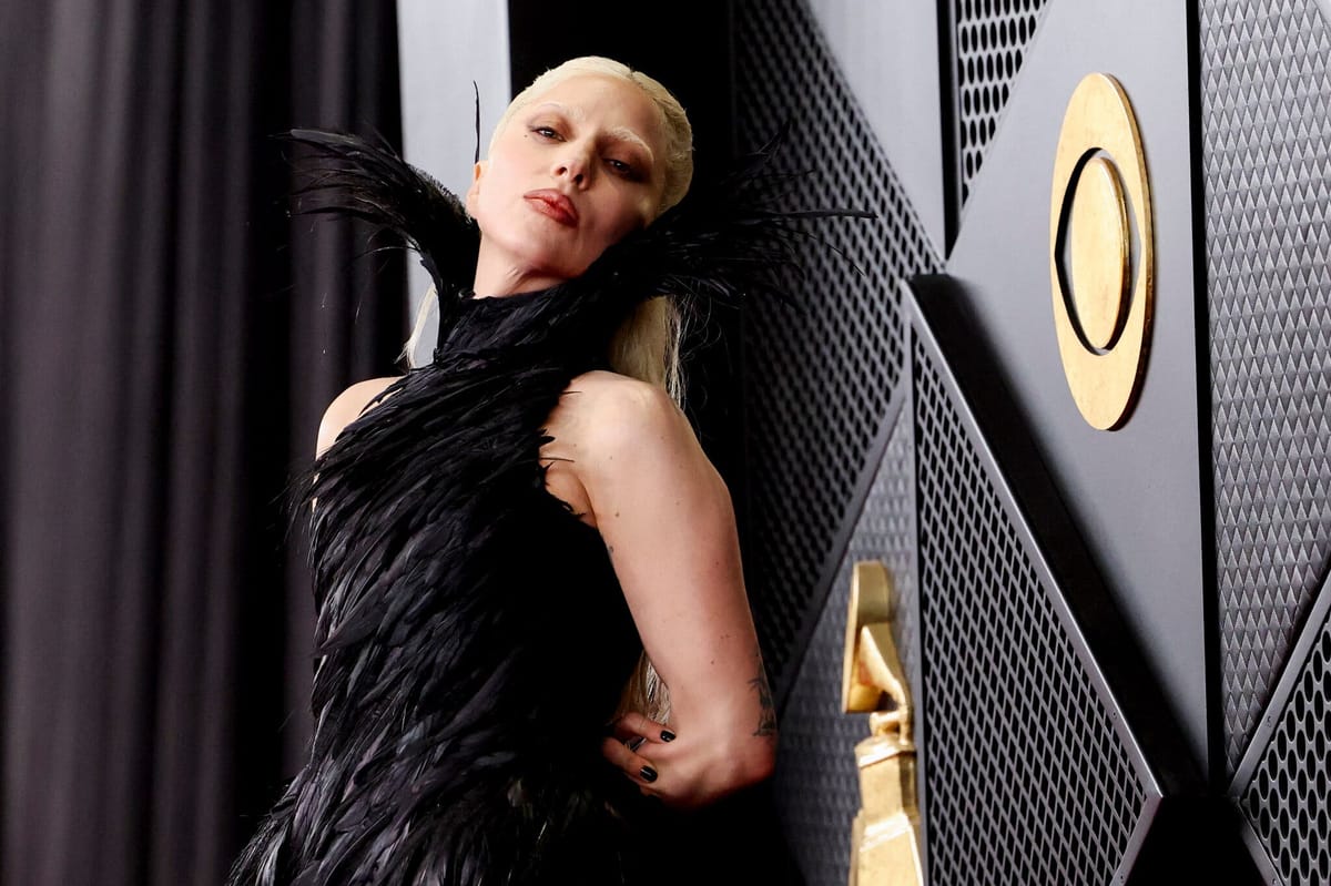 最显穿搭功力：格莱美颁奖礼上的17个难忘瞬间