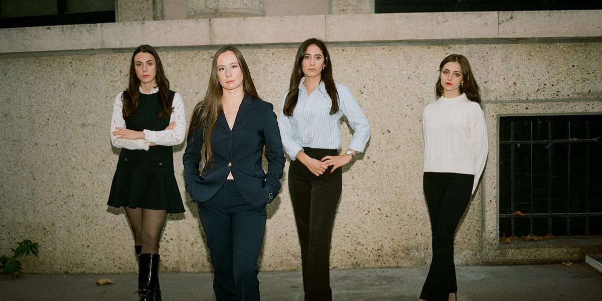 涅墨西斯：藏在女权面具下的法国“身份认同”激进分子