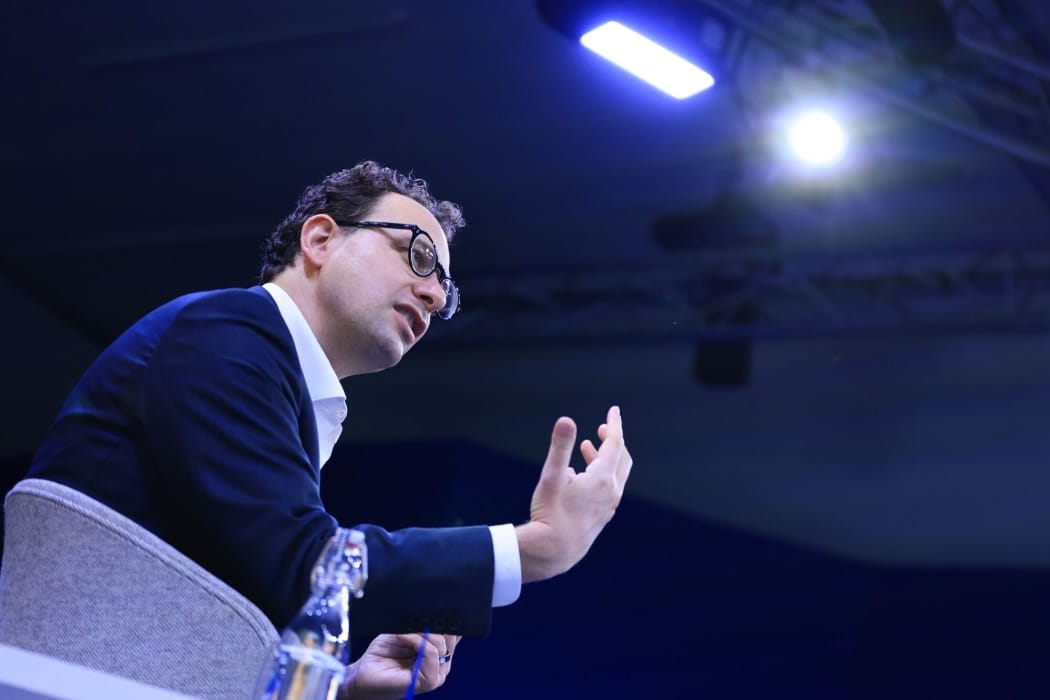 Anthropic 震撼市场：本周对竞争对手的华丽超越