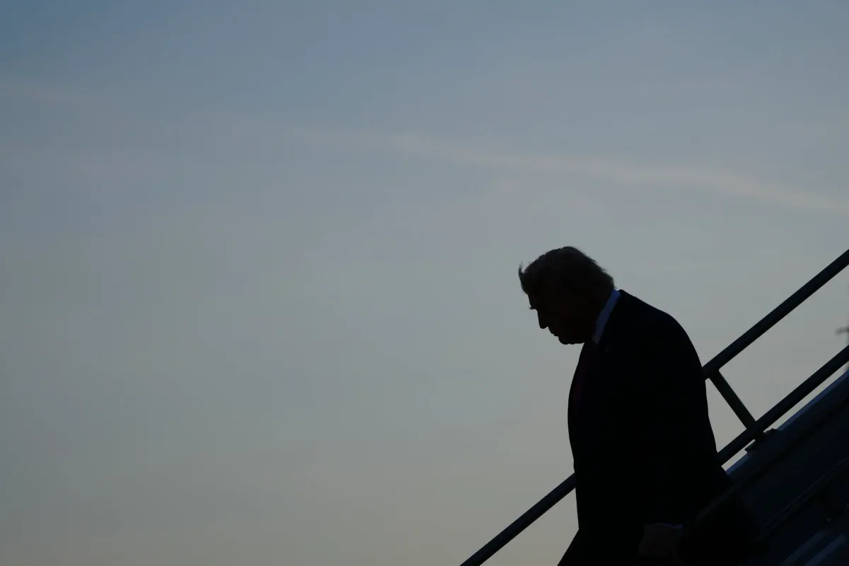 特朗普的反复无常与极端言论再次引发心理健康争议