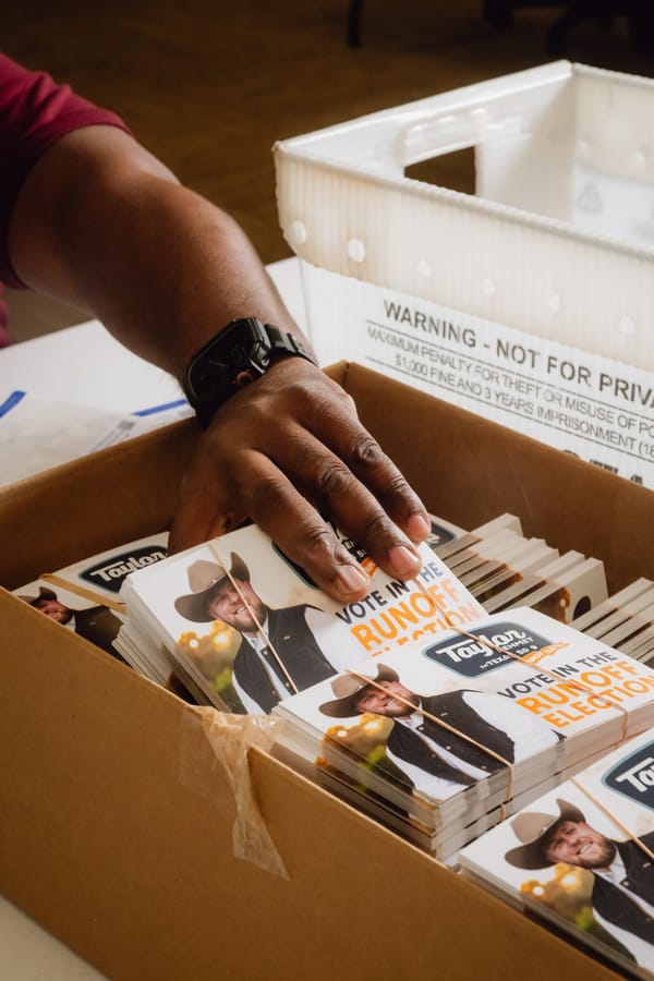 来自德州选民的信号：我们是邻居，而非敌人