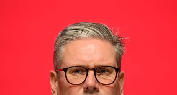 斯塔默主义的终结：秃鹫已在盘旋