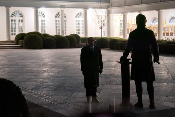 发动战争是美国总统的职权，而非国会的事务