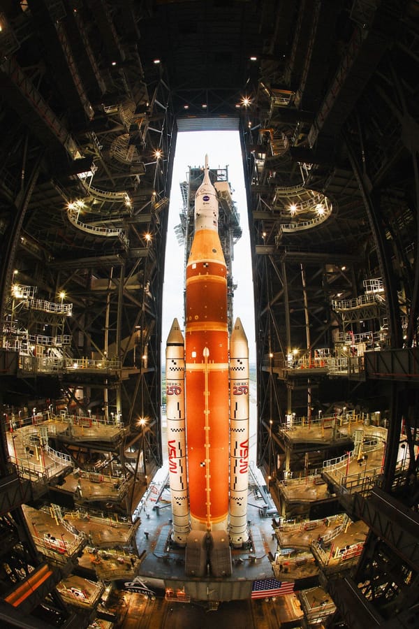 美国航天局祭出重拳：全面改革以提速“阿耳忒弥斯”登月计划